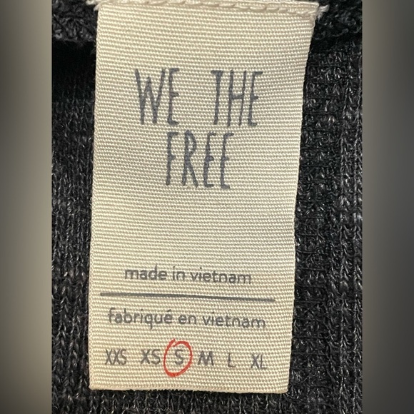 We The Free Bat Sleeve Sweater Cowl Neck Dark Gray Small - Picture 6 of 7